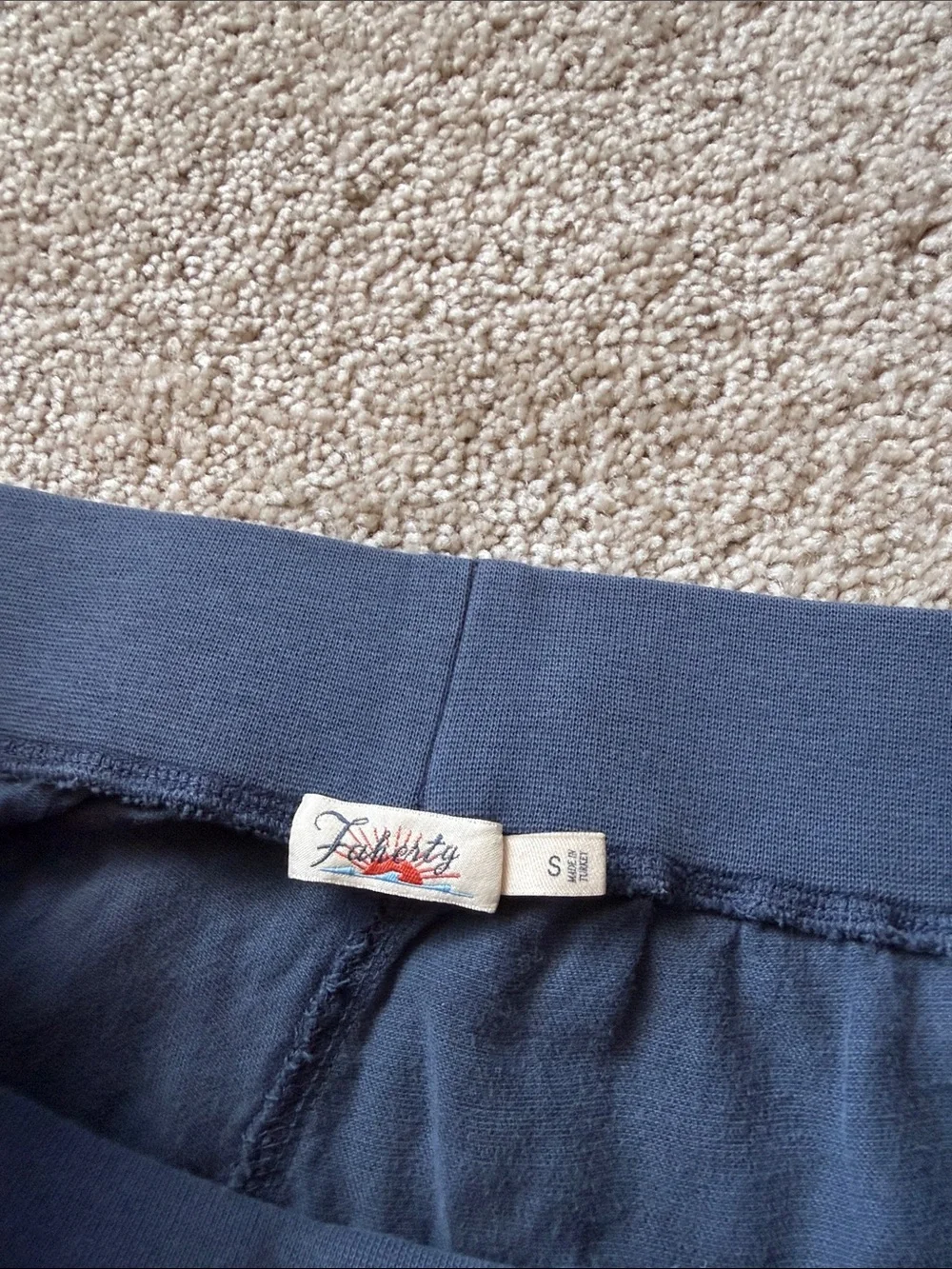 Faherty Arlie Day Linen Blend Jogger Pant in Navy Blue - Picture 5 of 9